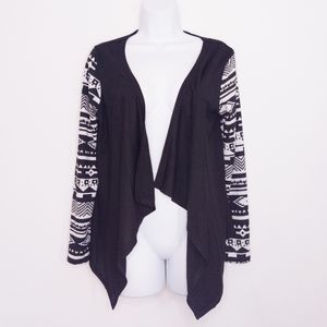 Women's Open Front Sweater Black Printed Sleeves Size Small Cardigan